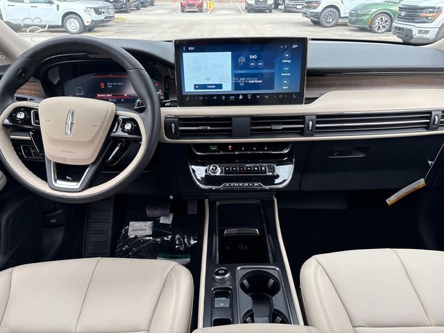 2025 Lincoln Corsair Grand Touring - Photo 16