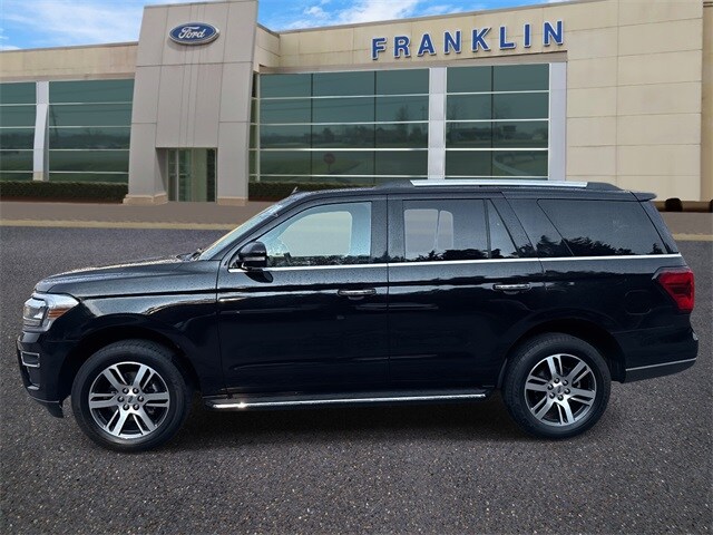 2023 Ford Expedition Limited photo 4