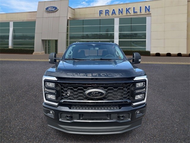 2026 Ford F-250 photo 2