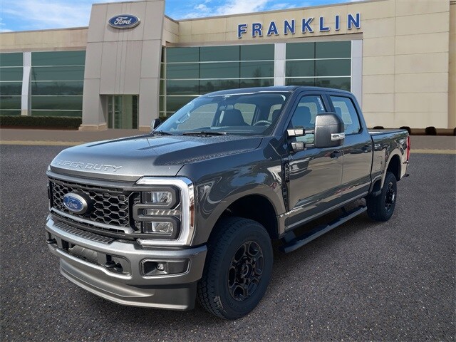 2026 Ford F-250 photo 3