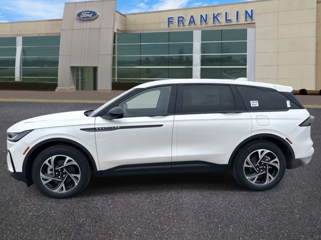 New 2026 Lincoln Nautilus Premiere SUV