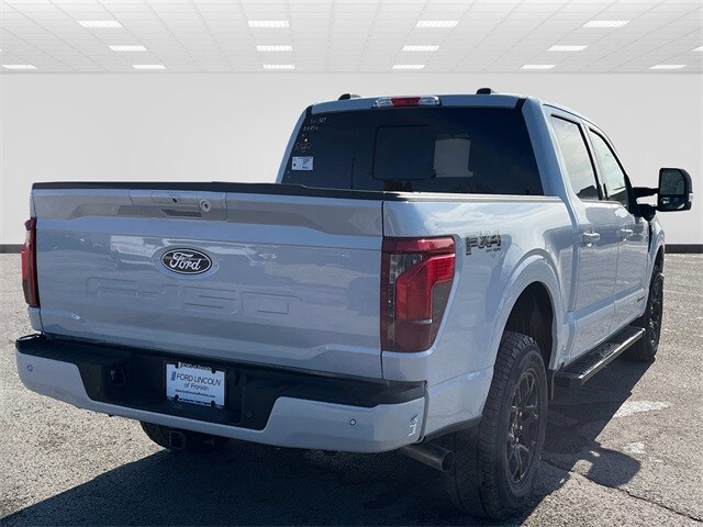 2025 Ford F-150 XLT photo 3