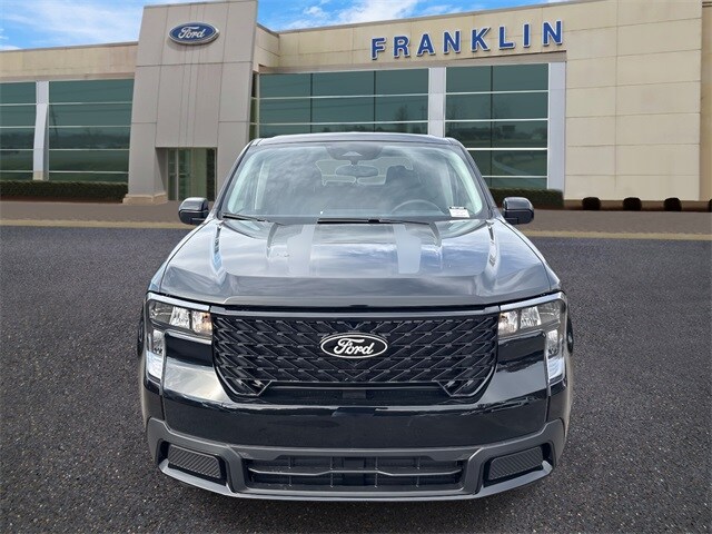 2025 Ford Maverick XLT photo 2