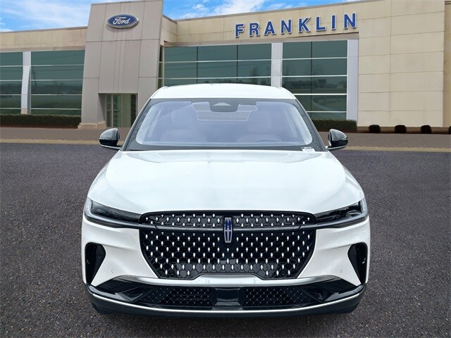 2025 Lincoln Nautilus Premiere photo 2