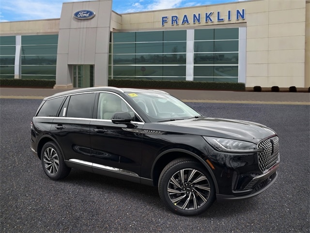 2026 Lincoln Aviator Premiere's photo