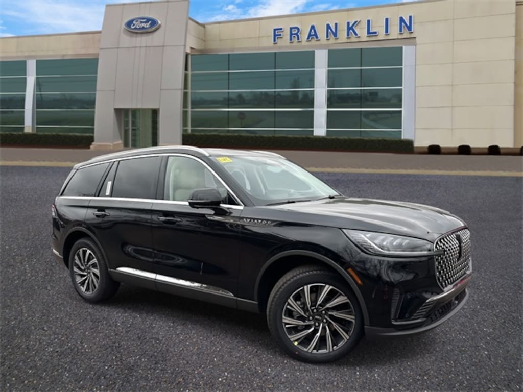 New 2026 Lincoln Aviator Premiere SUV