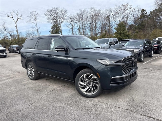 2025 Lincoln Navigator Reserve's photo