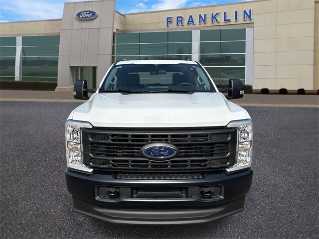 2026 Ford F-250 photo 2