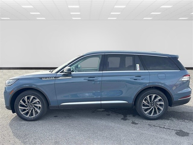 2025 Lincoln Aviator Premiere photo 4