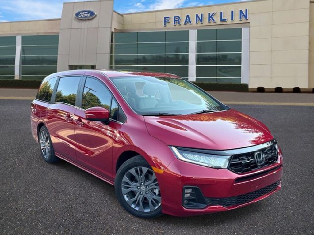 Certified 2026 Honda Odyssey Touring Minivan/Van
