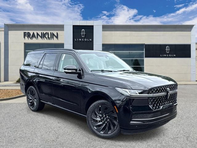 2026 Lincoln Navigator Reserve 4WD's photo