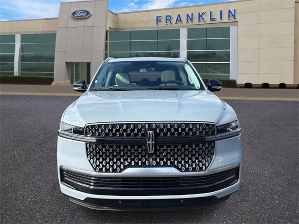 New 2025 Lincoln Navigator L Reserve SUV