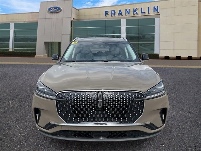 2025 Lincoln Aviator Reserve photo 2