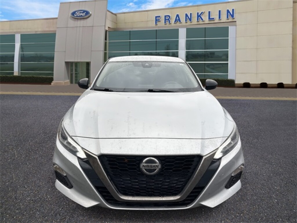 Used 2020 Nissan Altima 2.5 SR Sedan