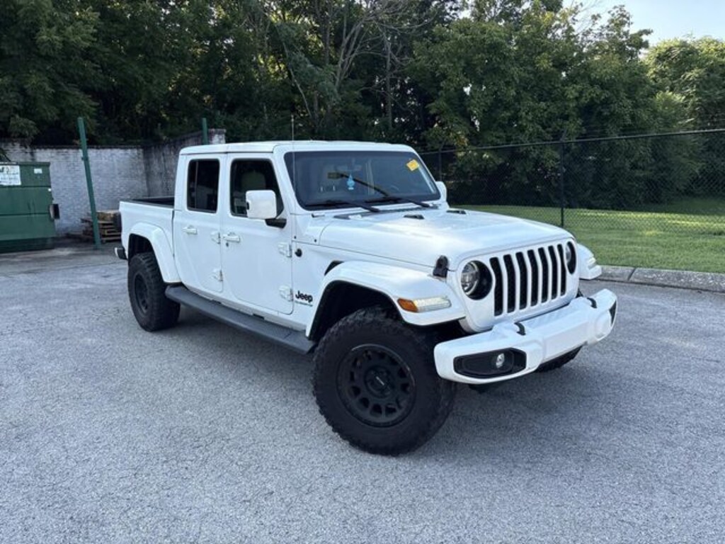 Certified 2021 Jeep Gladiator Overland Truck