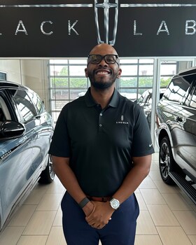 Staff member Michael Brunson from ID_a6d32ccb6132