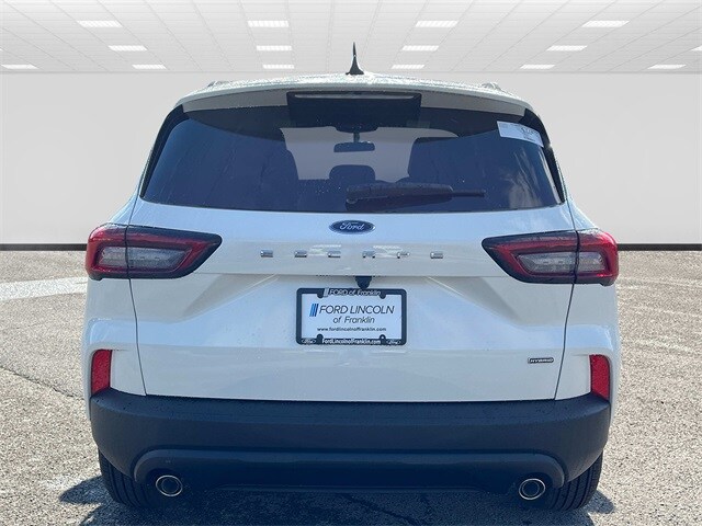 2025 Ford Escape Hybrid ST-Line photo 4
