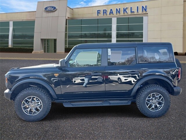 2025 Ford Bronco Badlands photo 4