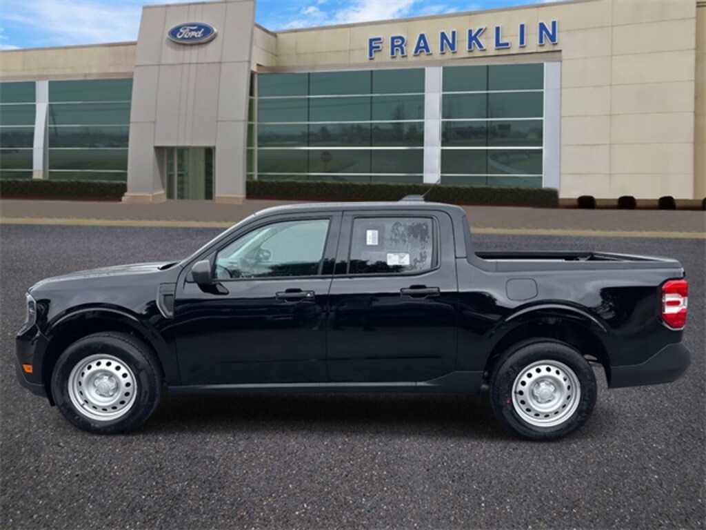 New 2025 Ford Maverick XL Truck