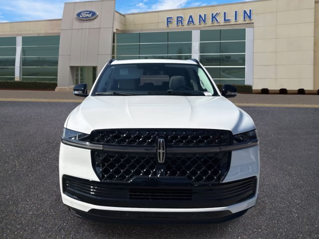 New 2026 Lincoln Navigator L Reserve SUV