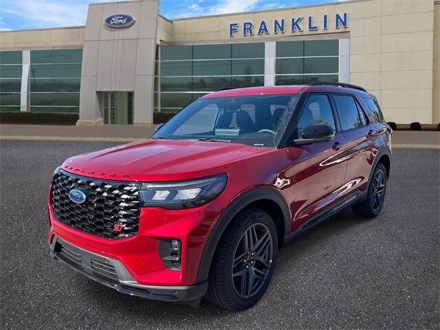 2025 Ford Explorer ST photo 2