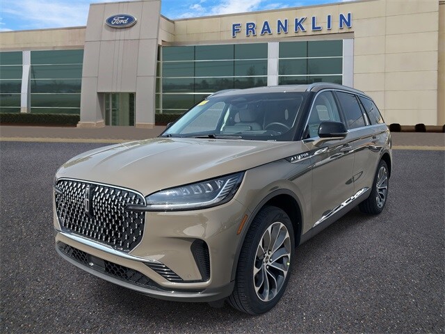 2025 Lincoln Aviator Premiere photo 3