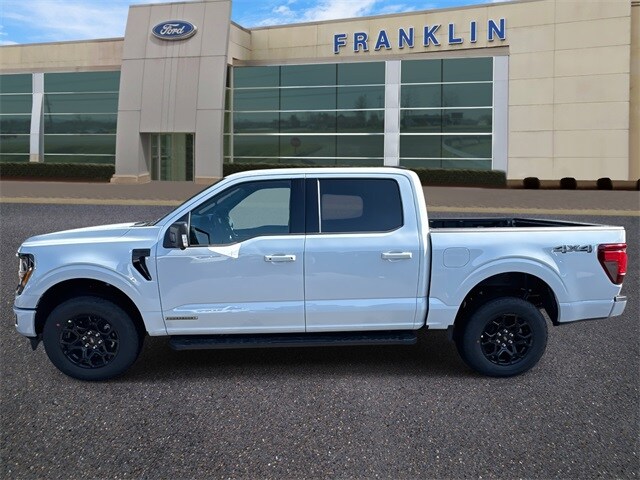 2025 Ford F-150 XLT photo 4