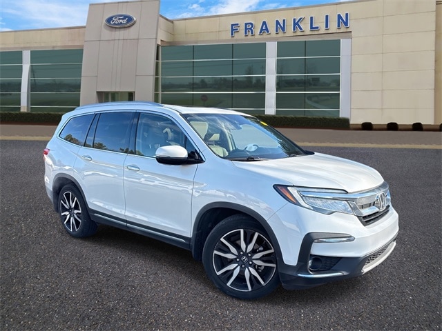2022 Honda Pilot Elite's photo