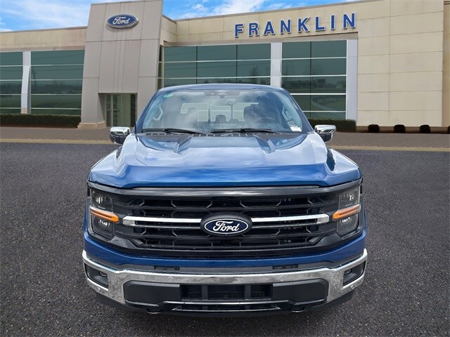 2025 Ford F-150 XLT photo 2