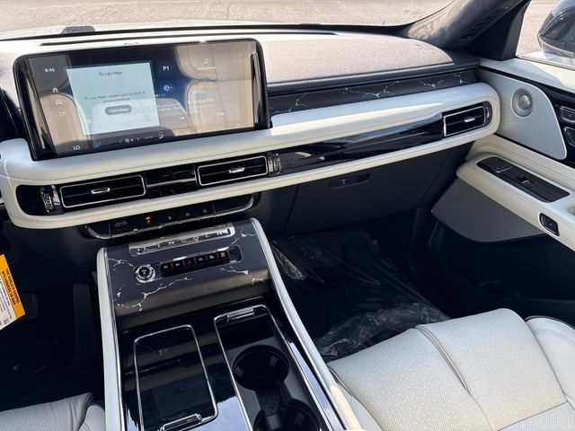 2025 Lincoln Aviator Black Label - Photo 16