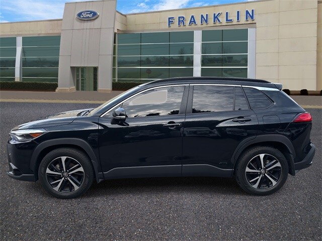 2024 Toyota Corolla Cross Hybrid Nightshade Edition photo 4