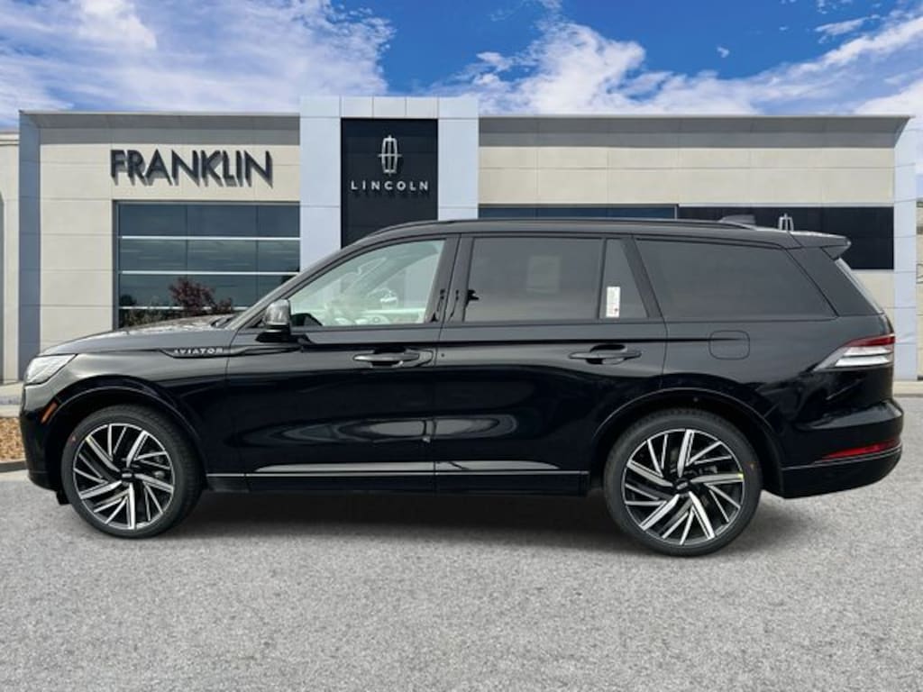 New 2026 Lincoln Aviator Black Label SUV