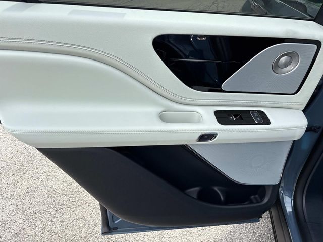 2025 Lincoln Aviator Black Label - Photo 21