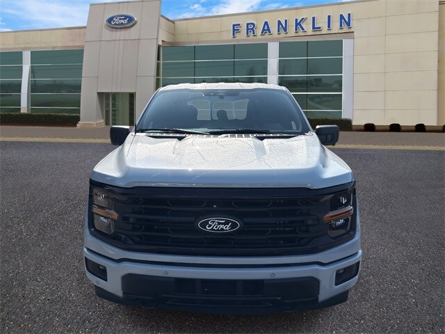 2025 Ford F-150 XLT photo 2