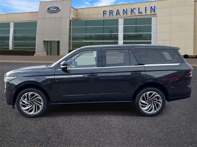 2025 Lincoln Navigator Reserve photo 4