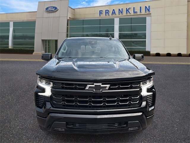 2024 Chevrolet Silverado 1500 RST photo 2