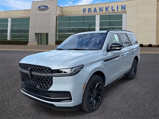 2025 Lincoln Navigator Reserve photo 3