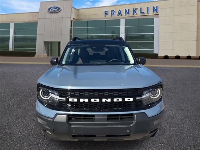 2025 Ford Bronco Sport Outer Banks photo 2