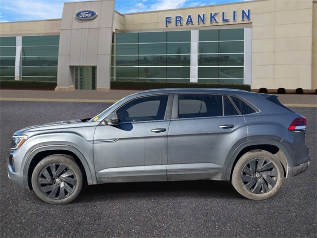 Used 2024 Volkswagen Atlas Cross Sport 2.0T SE w/Technology SUV