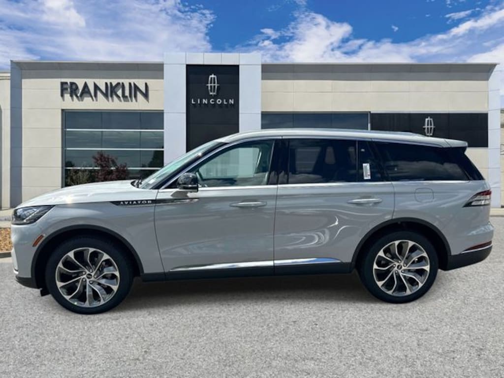 New 2027 Lincoln Aviator Premiere SUV