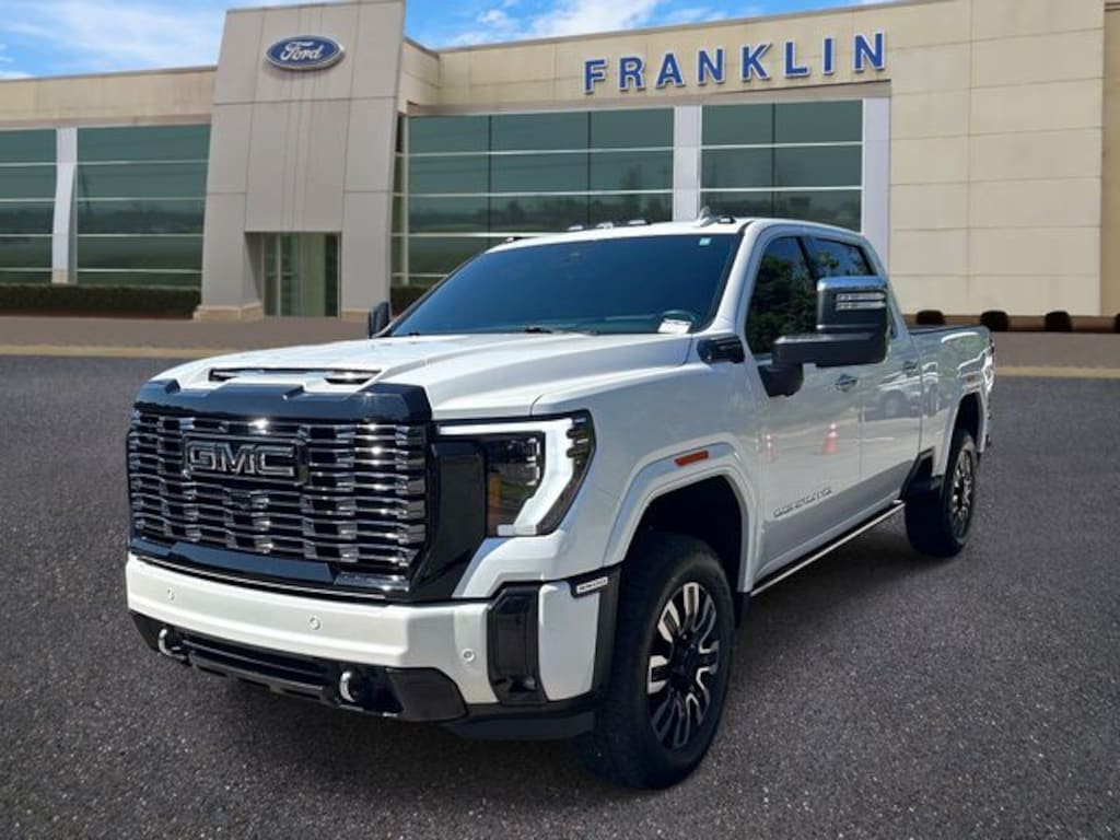 Certified 2025 GMC Sierra 3500HD Denali Ultimate Truck