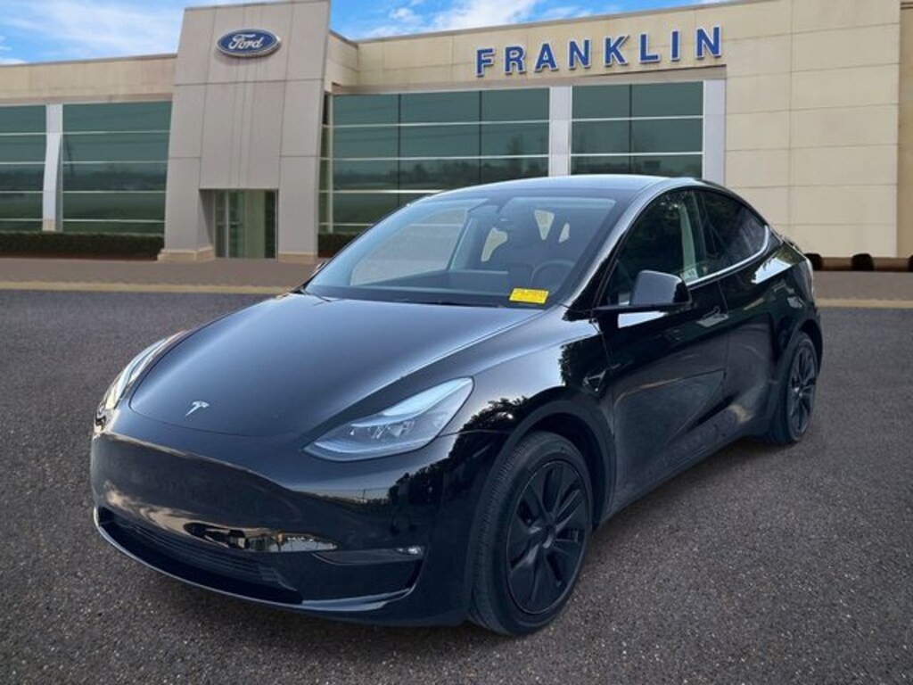 Used 2024 Tesla Model Y Long Range SUV