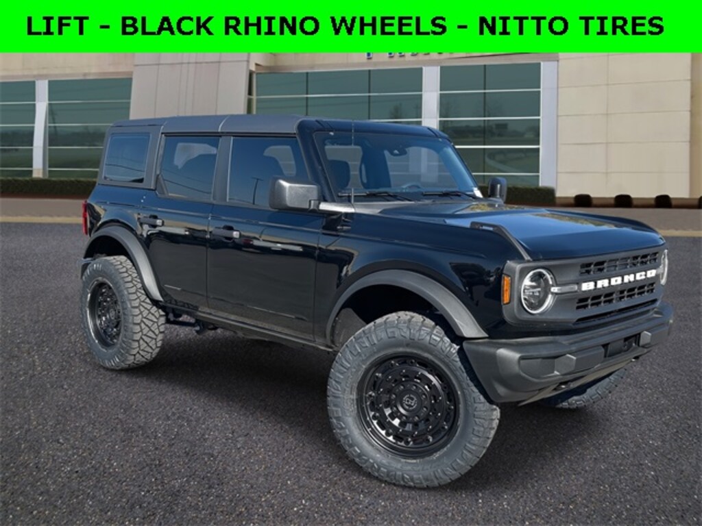 New 2025 Ford Bronco Base SUV
