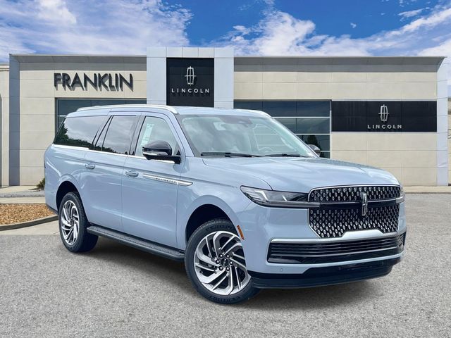 2026 Lincoln Navigator Premiere L 4WD's photo