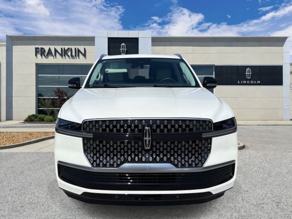 New 2026 Lincoln Navigator L Reserve SUV