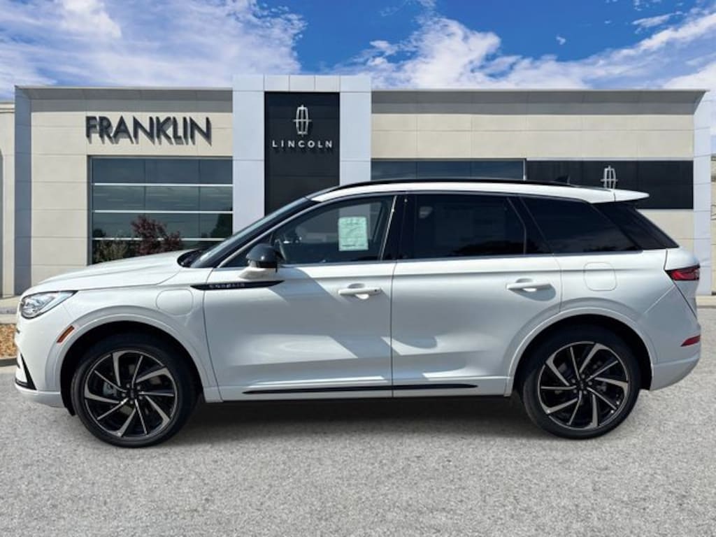 New 2025 Lincoln Corsair Plug-In Hybrid Grand Touring SUV