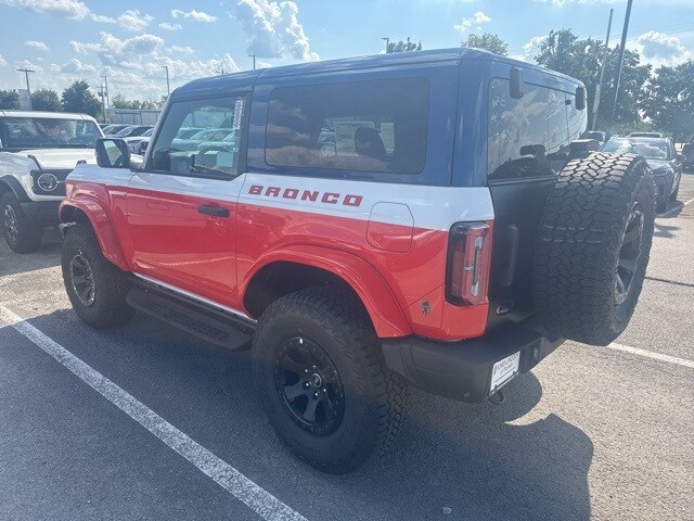 2025 Ford Bronco First Edition photo 4