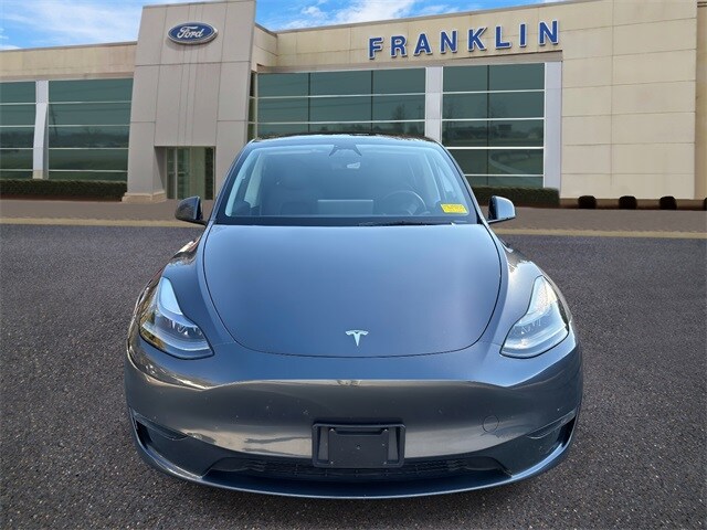 2023 Tesla Model Y Long Range photo 2