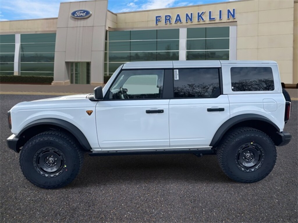 New 2025 Ford Bronco Badlands SUV