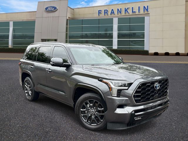 2023 Toyota Sequoia Platinum 4WD i-FORCE MAX Hybrid's photo